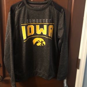 NWT Iowa Hawkeyes fleece lined sweatshirt. Small.